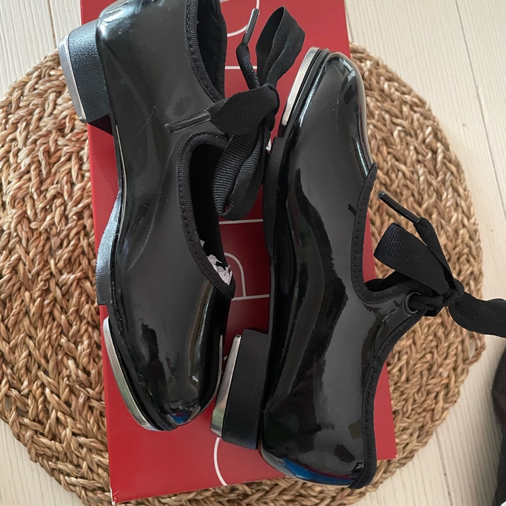 Capezio N625C Child Tap Shoes - Picture 3 of 8